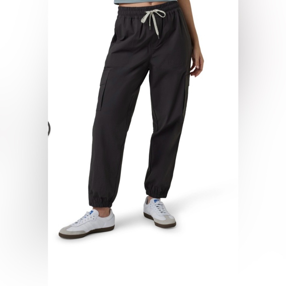 Vuori Womens Gray Birch Cargo Pocket Performance Sweatpant Joggers Gym Sz XL